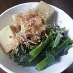 高野豆腐とほうれん草の白出汁煮